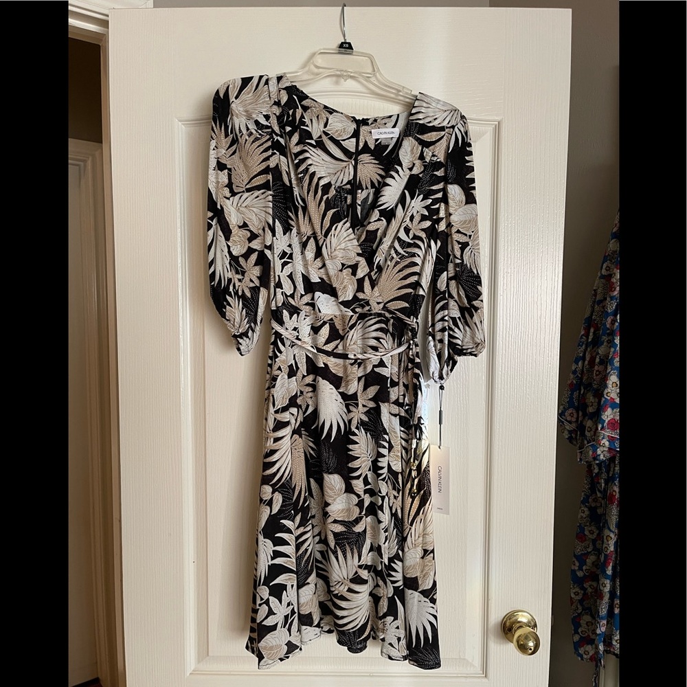 Calvin Klein Wrap-dress
